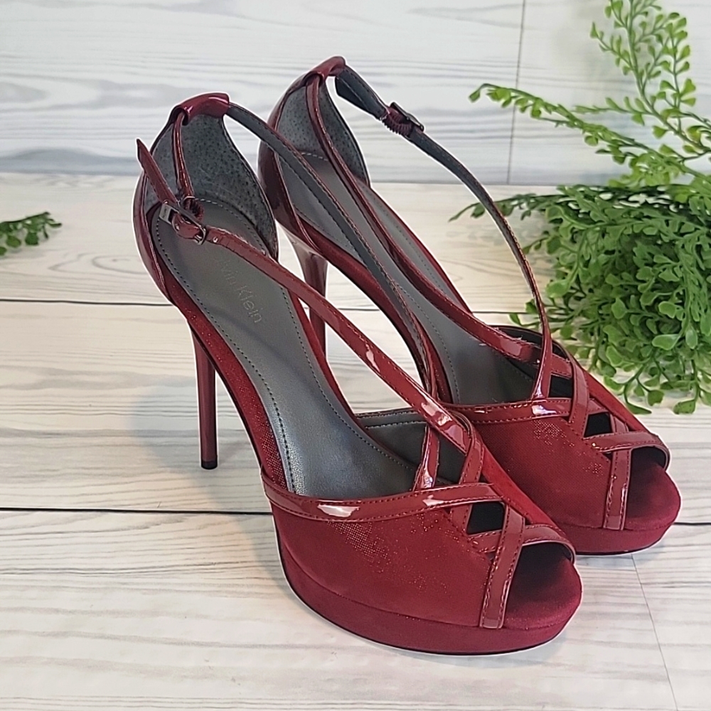 Calvin Klein Shallot burgundy red high heeled dress shoes Women's Size 7.5